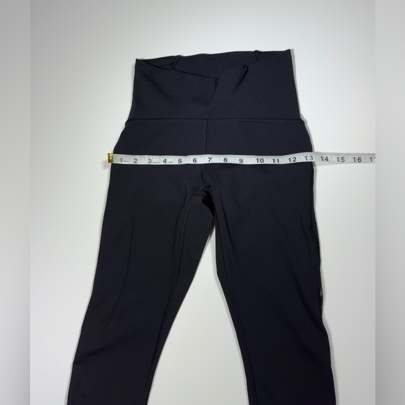 lululemon athletica Black Leggings - Picture 5 of 9